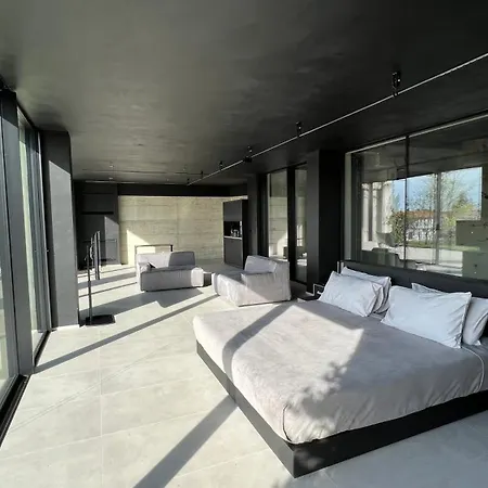 Murrae Loft La Morra Room photo