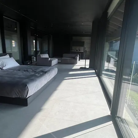 Murrae Loft La Morra Room photo